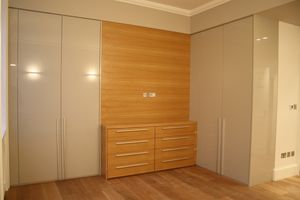 Armario para dormitorio 01, Armario adaptado a la habitacin, para hacer el mejor uso del espacio