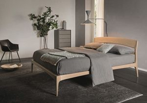 Nice, Cama refinada en roble slido europeo