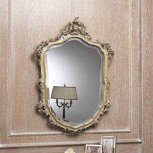 Art. 920 espejo, Mirror tallado de estilo clsico