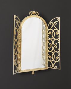 Espejo de pared - Par de espejos ovalados en hierro forjado dorado. -  Catawiki