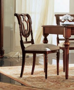 Gardenia silla, Silla de madera de nogal con respaldo perforado, en estilo clsico